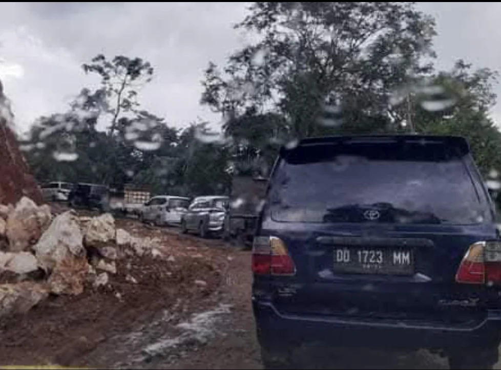 Proyek Jalan Poros Maros-Bone Rp 157 Miliar Disorot, LSM Pekan 21 dan Kasatker PJN III Berikan Penjelasan IMG_20250108_194050