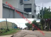 Masyarakat Ketapang Harapkan Jalan Mulus, Kok Bisa APBD Digunakan Bangun Jalan Menuju Kontrakan Milik Kadiskominfo Ketapang