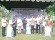 Bantuan 164.650Kg Pupuk untuk 16 Kelompok Tani, Wabup Sergai Terima Kasih PT. PP Lonsum