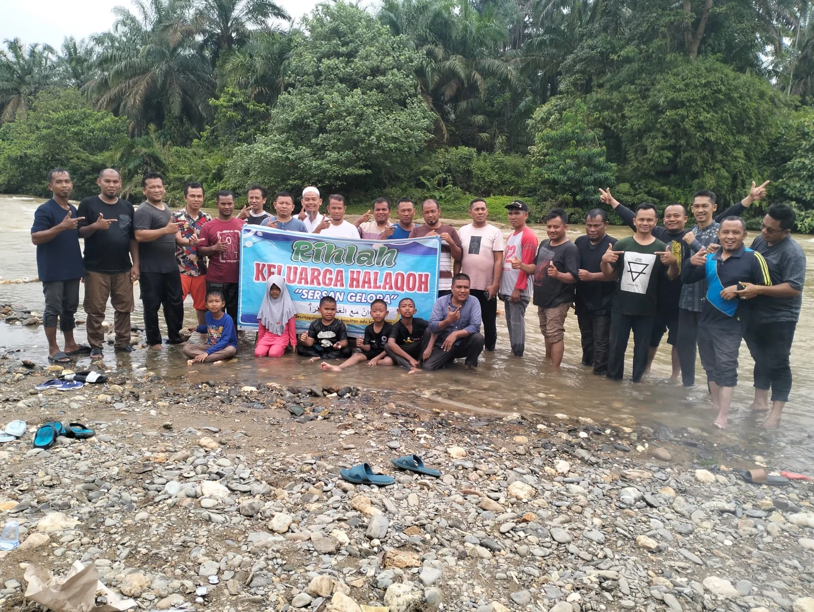Makan Bersama Konstituen" DPRD Labuhan Batu" Ustadz Mara Sakti Harahap LC.Dpil IMG-20250216-WA0004