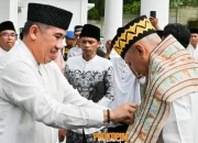 Gubernur Lampung Salurkan Beragam Bantuan dalam Safari Ramadan di Pesawaran