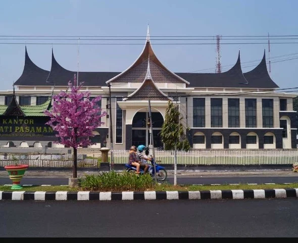 Diskominfo Pasaman Klarifikasi Isu Keterlambatan Pembayaran Kerja Sama Media Tahun Anggaran 2025 Screenshot_20250526_160552 (1)