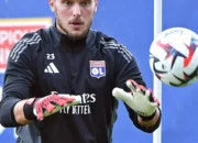 Lyon Capai Kesepakatan Verbal dengan Nottingham Forest untuk Matt Turner, Lucas Perri Bisa Hengkang