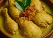 Opor Ayam Kampung, Hidangan Tradisional Nusantara yang Tak Pernah Lekang oleh Waktu