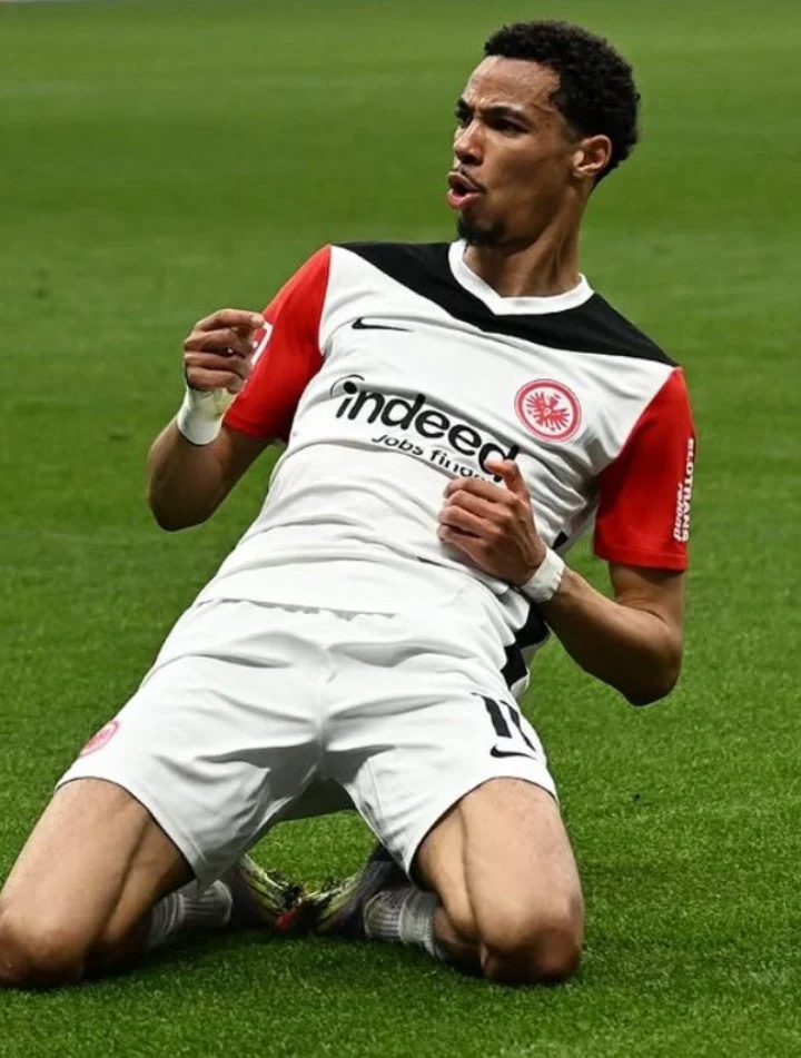 Eintracht Frankfurt Tak Akan Lepas Hugo Ekitike Jika Harga Tak Sesuai, Chelsea Belum Ajukan Tawaran Screenshot_20250612_183528 (1)