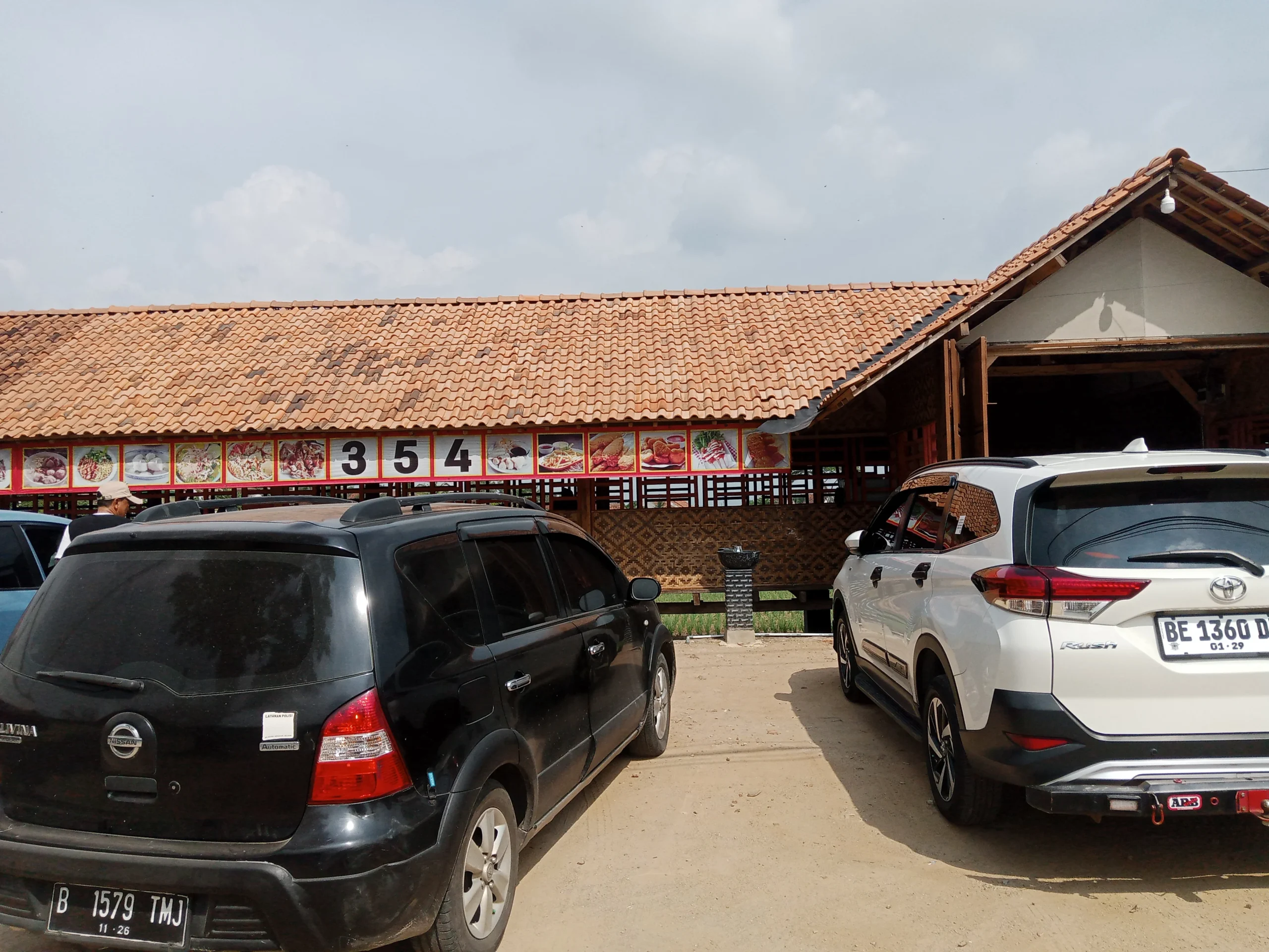 Viral! Rumah Makan 354 di Jalinsum Fajarisuk, Sekali Makan Langsung Ketagihan IMG_20250715_135446_857