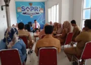 Camat Hidayatuddin Pimpin Rapat Penerapan E-Office Menuju Birokrasi Digital Efisien