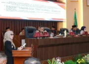 Camat Soppeng Riaja Hadiri Rapat Paripurna DPRD Barru, Tegaskan Komitmen Kolaborasi Pembangunan Daerah