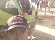 Yohanes, Selpy Pagi di Tengah Debu, Semangat Kerja Tak Pernah Kendor!