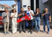 Suasana Meriah Penyerahan Hadiah Mobil oleh BRI Pematang Siantar