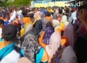 Gaji 4 Bulan Belum Dibayar, Ratusan Karyawan PT Bumi Sari Gelar Aksi Protes