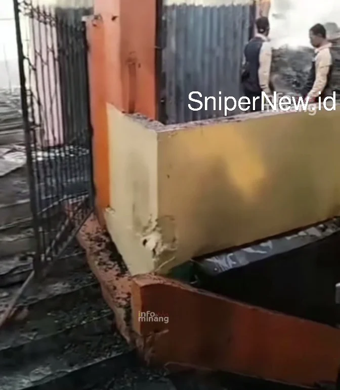 Kebakaran Landa Pasar Payakumbuh Blok Barat, Penyebab Masih Diselidiki Screenshot_20250826-083311_1