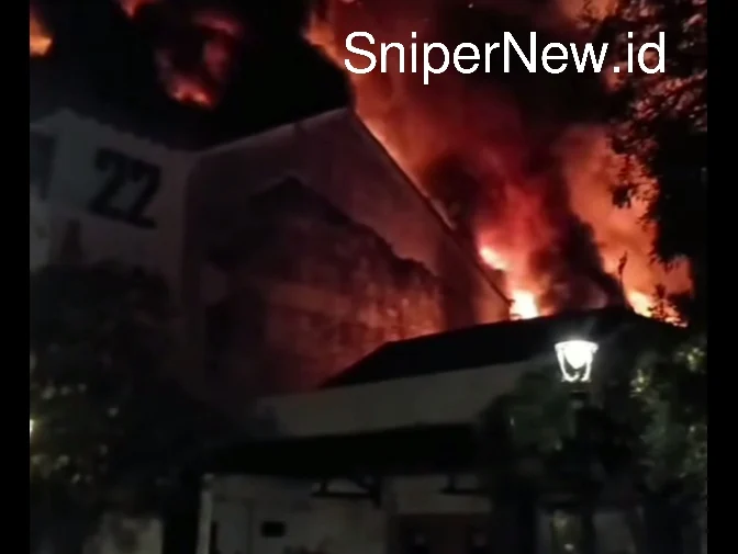 Kebakaran Subuh di Kota Lama, Warung Bancaan Hangus, Penyebab Masih Diselidiki Screenshot_20250827-101654_1