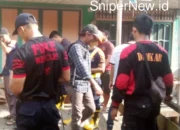 Pemangkasan Dahan Berbahaya oleh Damkar Muara Teweh Selamatkan Warga dari Ancaman Alam