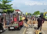 Sopir Truk Mengantuk, Kontainer Terguling di Kota Pasuruan