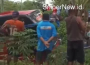 Bus Ziarah Tersesat di Ngawi, Warga Ramai-ramai Evakuasi Emak-emak Ikut Tarik!