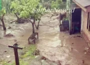Banjir Nyelonong dari Belakang Rumah, Warga: ‘Lima Langkah Lagi Kena Juga!’