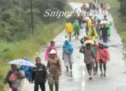 Ratusan Warga Terisolasi Berjalan Puluhan Kilometer Akibat Longsor di Jalur Sipirok–Batu Jomba