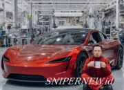 Unggahan Akun Tesla Pamer Proses Produksi Mobil