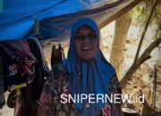 Senyum Tegar Ibu Syari’ah di Tengah Duka Bencana Aceh, Potret Ketabahan yang Menyentuh Hati